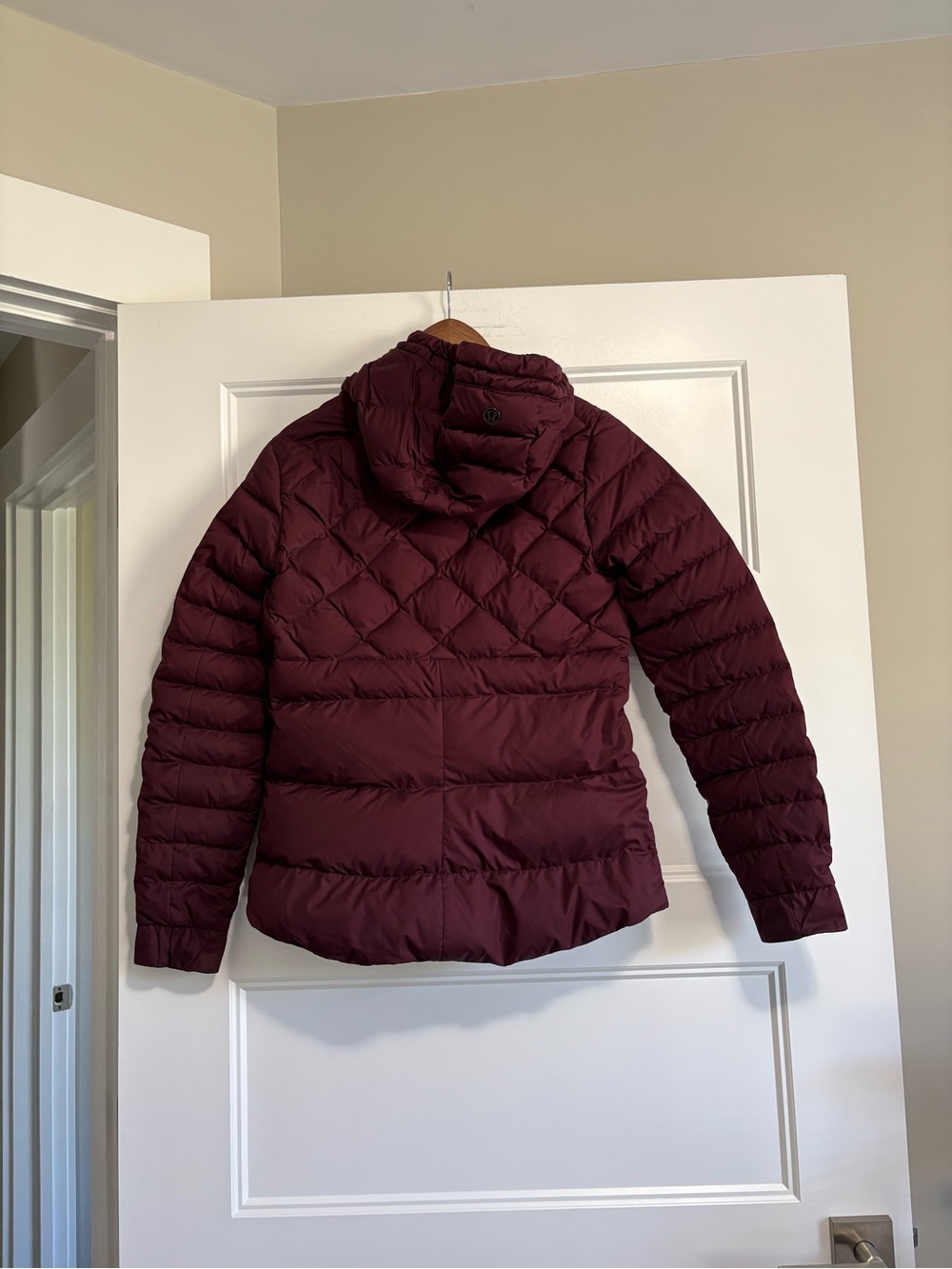 LululemonFluffin Sweat Life Goose Down Plum Purple Hooded Jacket Coat Size 8 - Picture 2 of 16